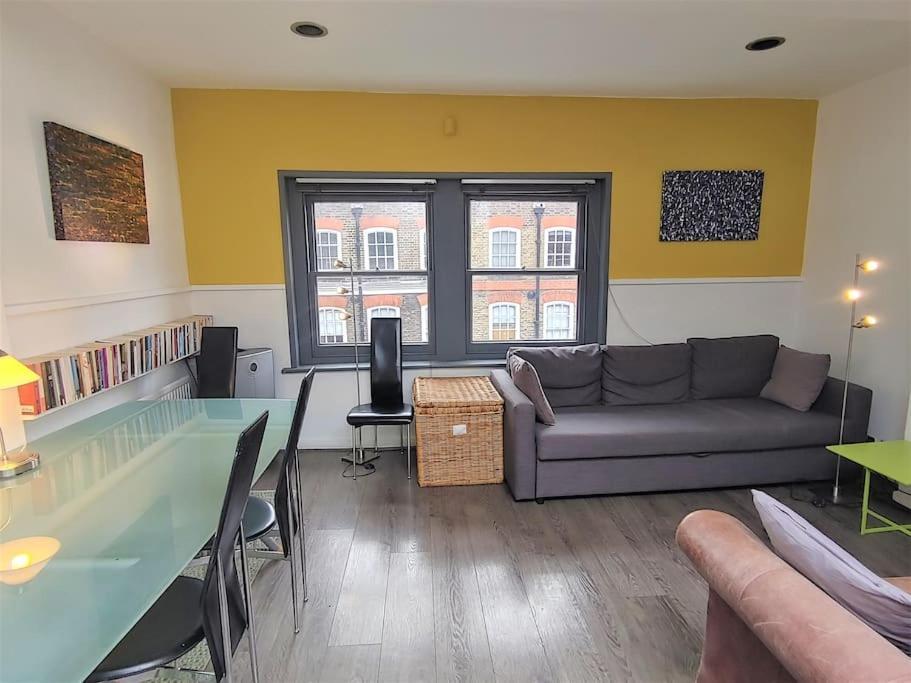 Stylish Apartment Near Carnaby Street, Sleeps 4. London Exterior foto